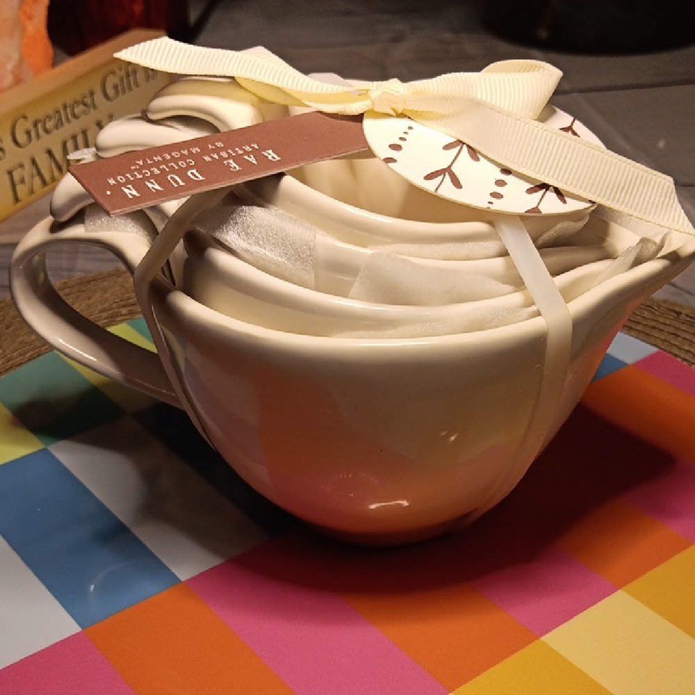 Rae Dunn Cream 'Happy Harvest' Measuring Cups - Picture 4 of 4